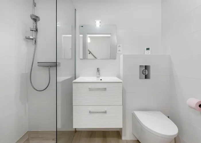Nereides Heliovillage, Village Naturiste, 45m2,chambre En Rez De Chaussee Avec Dressing آجد